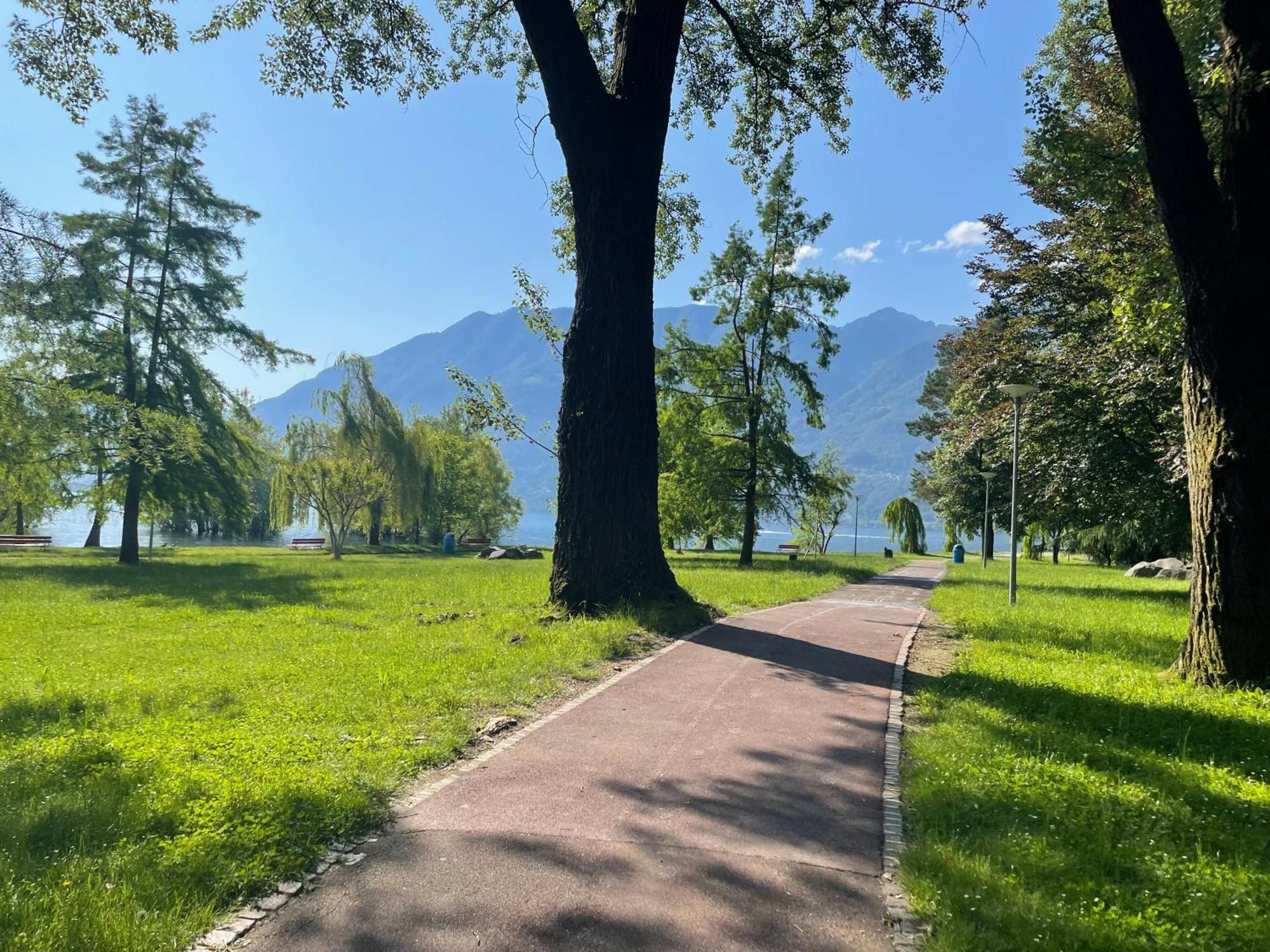Locarno: Casa Lido Apartman Kültér fotó